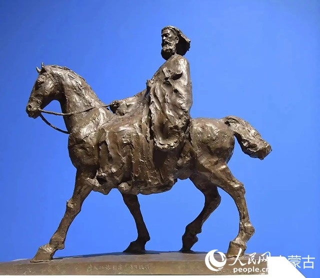 吳為山作品《馬可波羅》。人民網(wǎng)記者 富麗娟攝