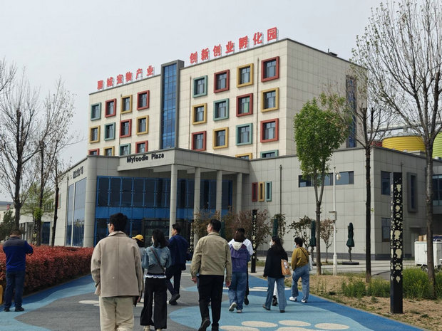 萌寶2.jpg