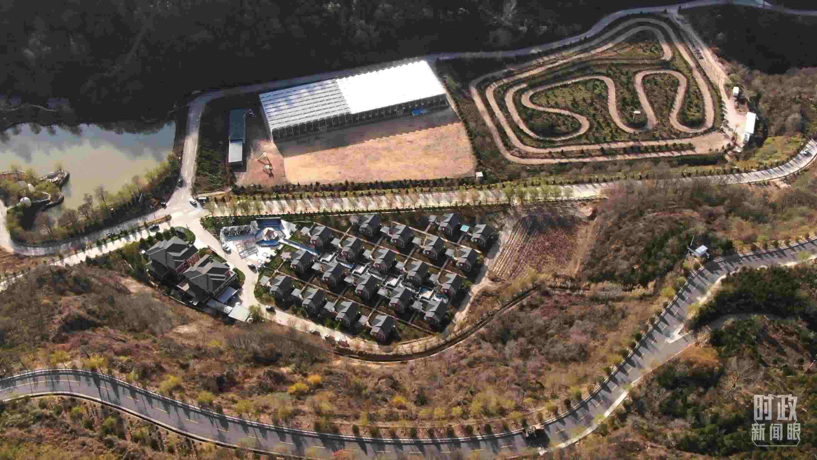△延安市安塞區(qū)高橋鎮(zhèn)南溝村。2022年10月，總書記曾到這里考察調(diào)研。（總臺記者劉海濤、錢金庫拍攝）