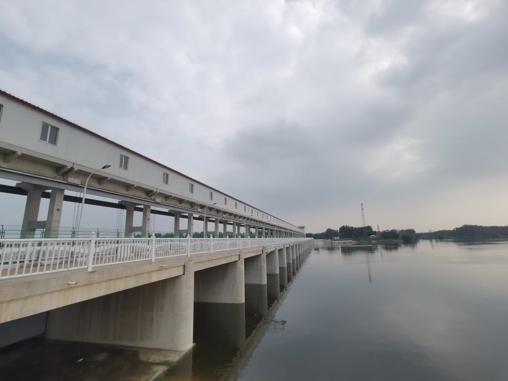 圖為獨(dú)流減河進(jìn)洪南閘。新華社記者 劉惟真 攝