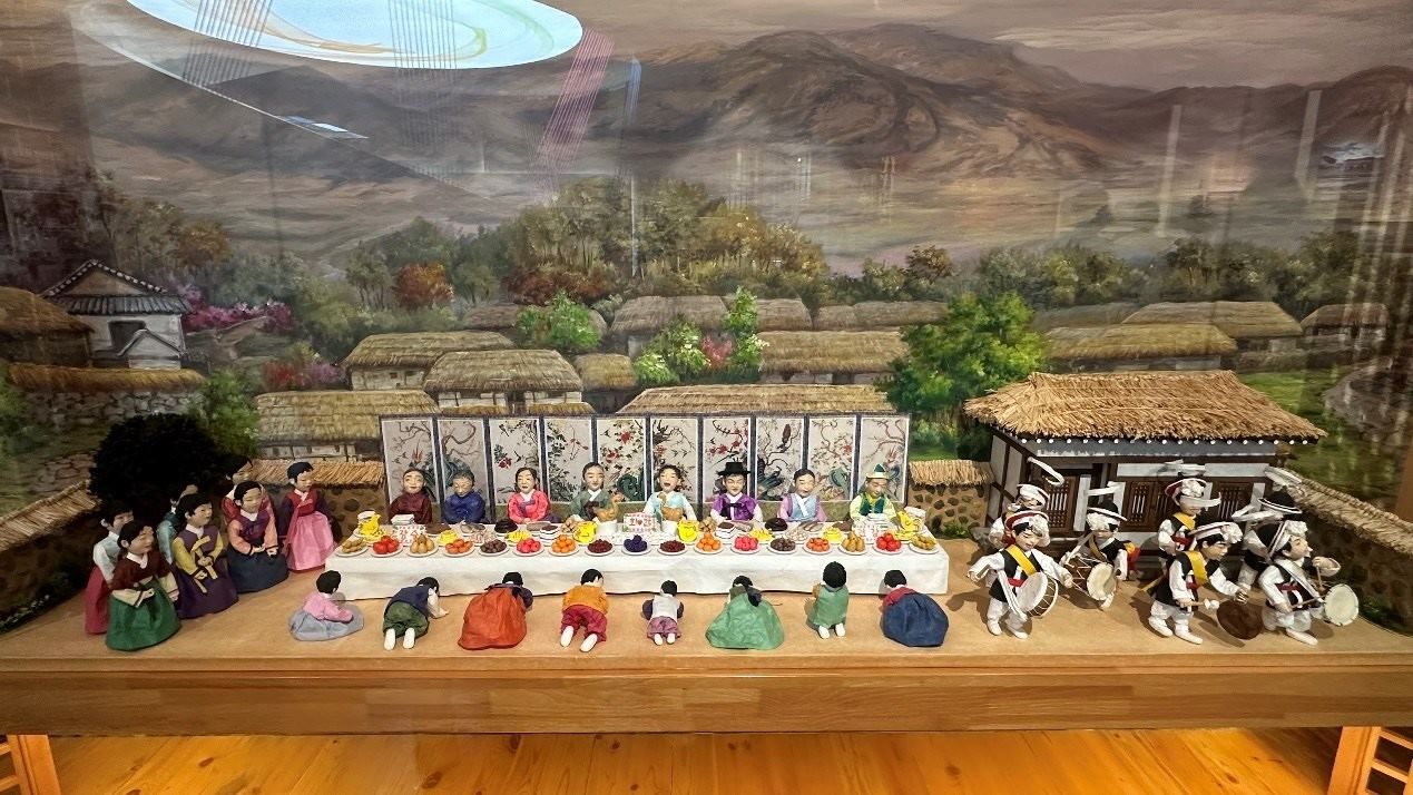 朝鮮族花甲禮展示。人民網(wǎng)記者 金洪花攝