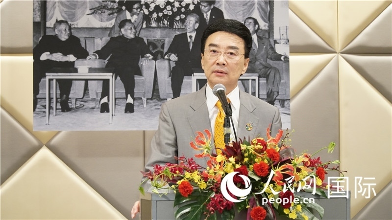 在日中國(guó)企業(yè)協(xié)會(huì)會(huì)長(zhǎng)王家馴致祝酒詞。人民網(wǎng) 蔣曉辰攝