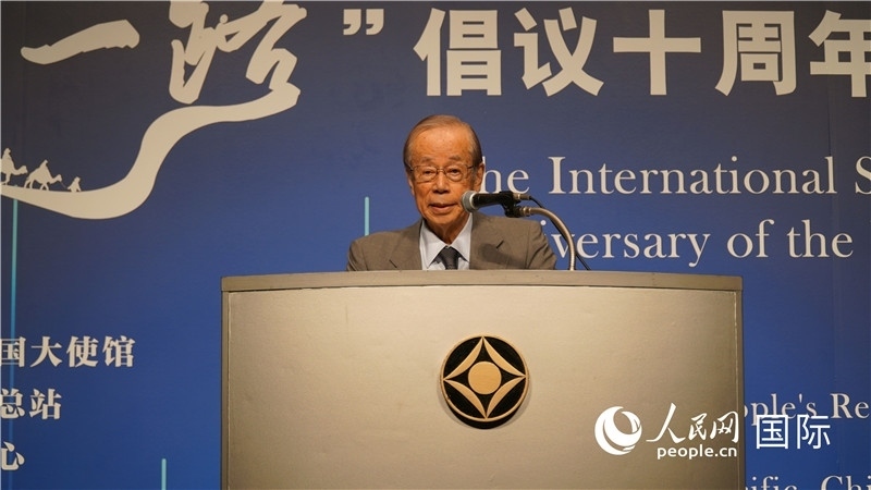 日本前首相福田康夫致辭。人民網(wǎng) 蔣曉辰攝