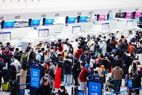 2024年春運首日，大興機場預(yù)計保障進出港旅客13.59萬人次。大興機場供圖