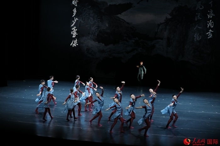 《詩(shī)憶東坡》美國(guó)巡演將持續(xù)2周，在華盛頓、紐約進(jìn)行共計(jì)8場(chǎng)演出。人民網(wǎng)記者 李志偉攝