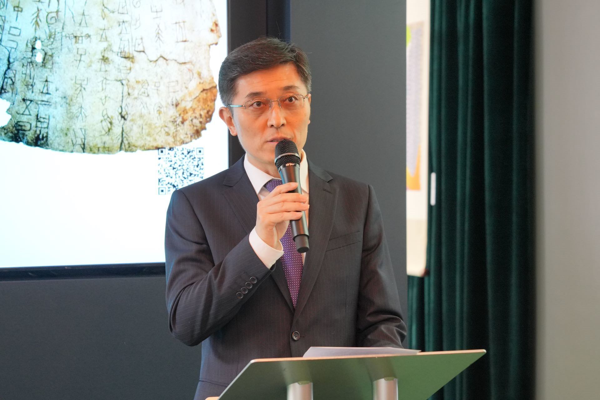 中國駐英國使館公使楊曉光致辭。主辦方供圖