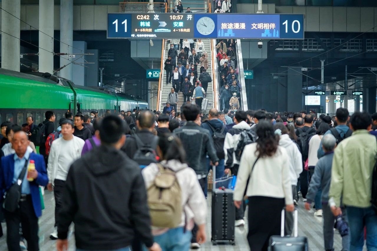 鐵路“五一”小長(zhǎng)假運(yùn)輸今日啟動(dòng)。國(guó)鐵集團(tuán)供圖