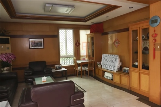 圖為魏來法家的客廳。