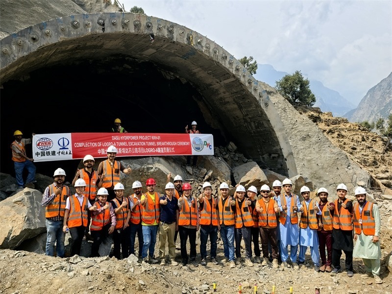 7月29日貫通儀式現(xiàn)場(chǎng)圖片。中國(guó)土木工程集團(tuán) 供圖