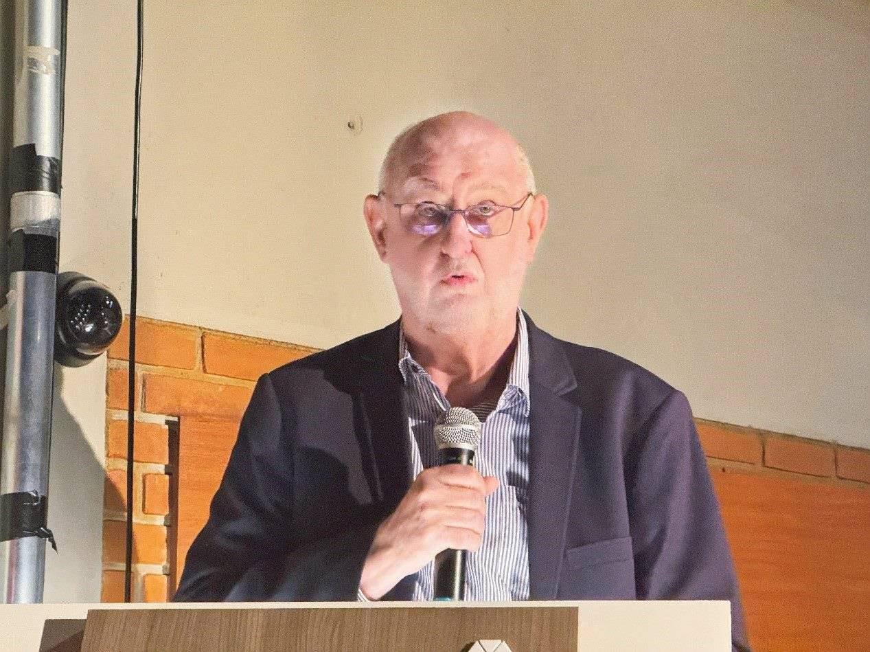 圣保羅州立大學(xué)孔子學(xué)院巴方院長保利諾在活動中致辭。圣保羅州立大學(xué)孔子學(xué)院供圖