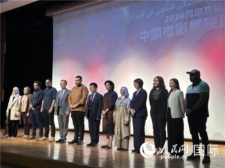 中阿兩國官員、電影行業(yè)從業(yè)者、媒體代表等出席開幕式 郝瑞敏攝