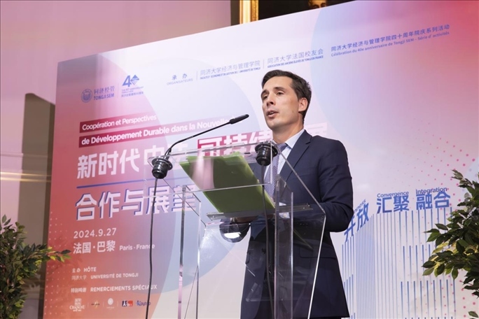 法國前交通部長讓-巴蒂斯特·杰巴里發(fā)布主旨演講。主辦方供圖