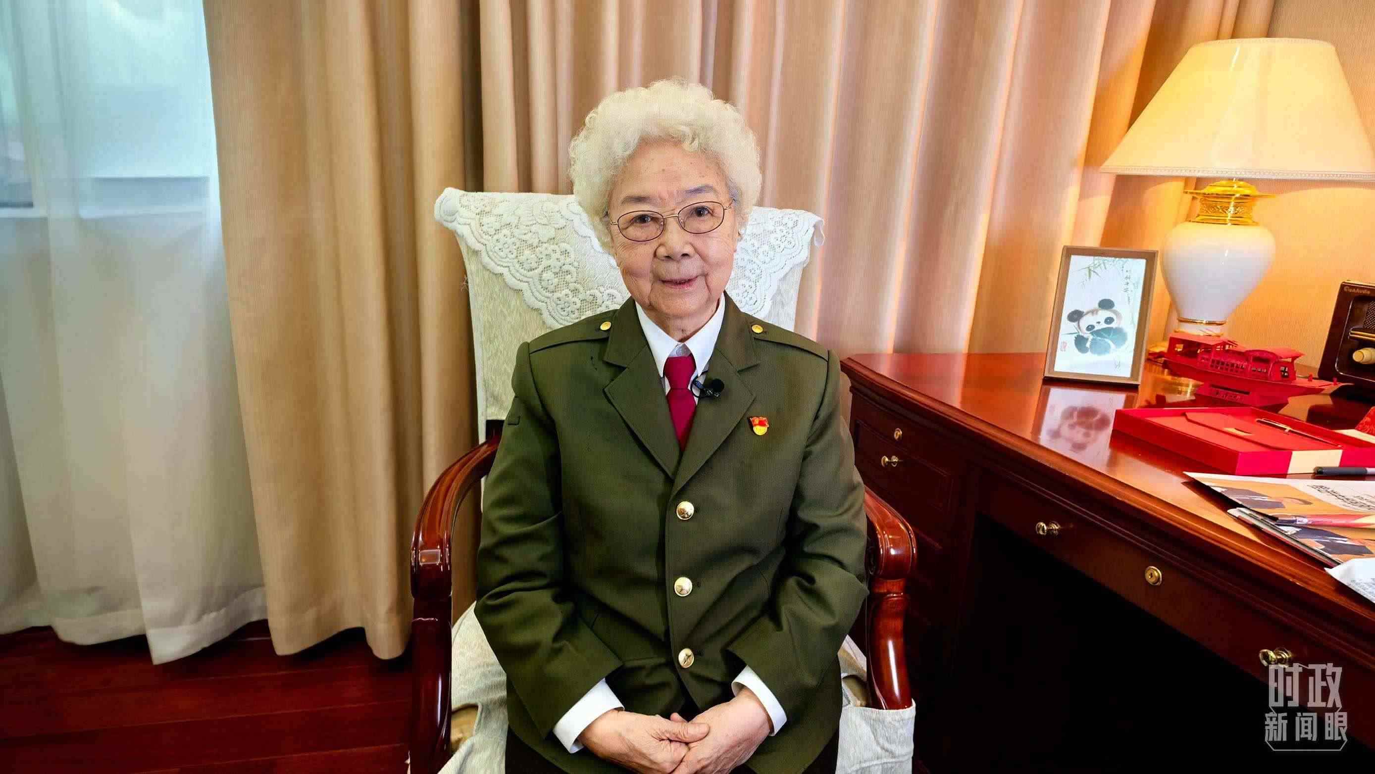 “人民藝術家”國家榮譽稱號獲得者田華。（總臺央視記者史偉拍攝）