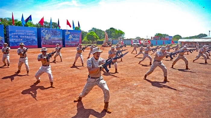 刺殺操表演。王軍杰攝