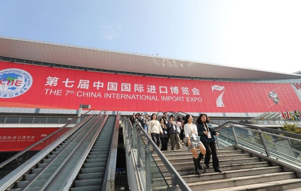 第七屆進(jìn)博會(huì)按年計(jì)意向成交額超八百億美元。