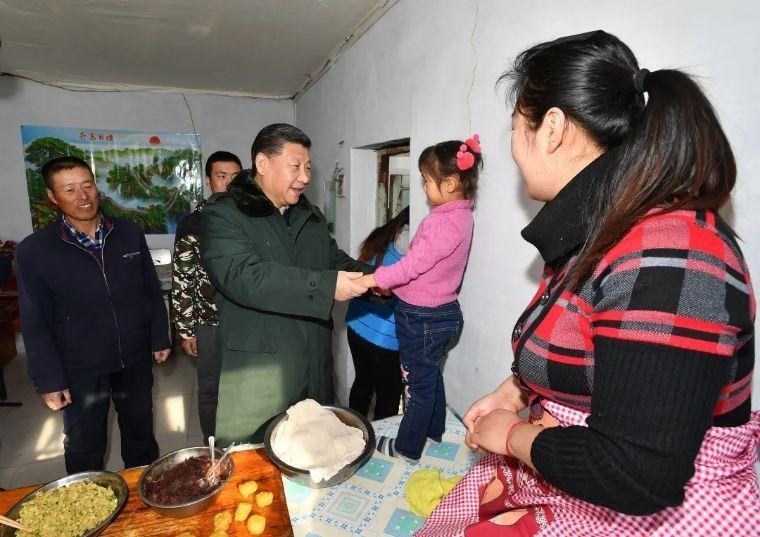 2017年1月24日，習(xí)近平總書記在河北張家口張北縣德勝村看望慰問。