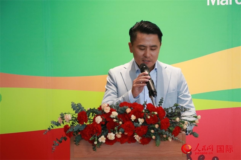 泰國華人青年商會會長刁刻佳發(fā)表講話。朱瀟逸攝