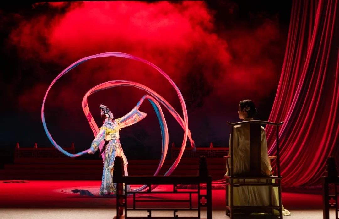 演出現(xiàn)場。北京人藝供圖